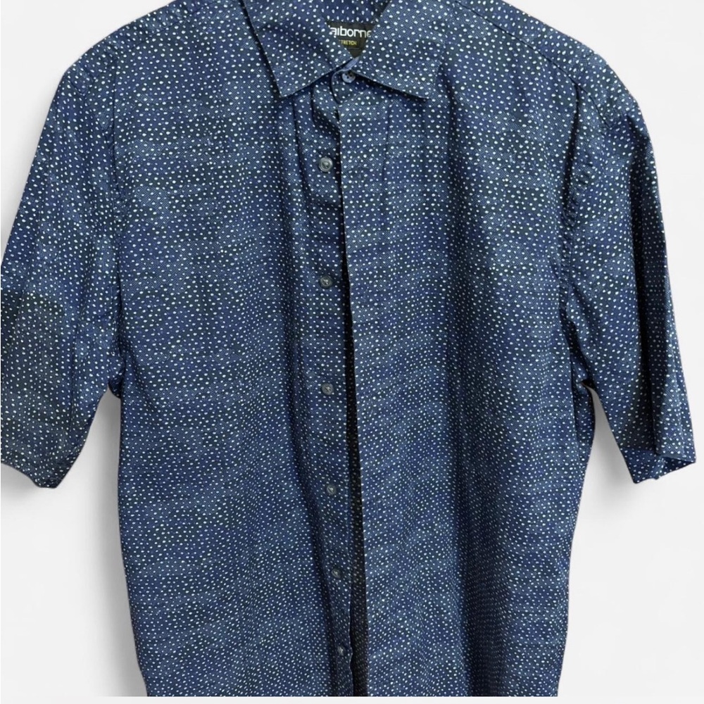 Clabornes Mens blue white printed shortsleeved